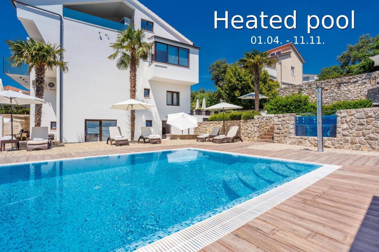 Apartments Petra Krk Крк Екстер'єр фото