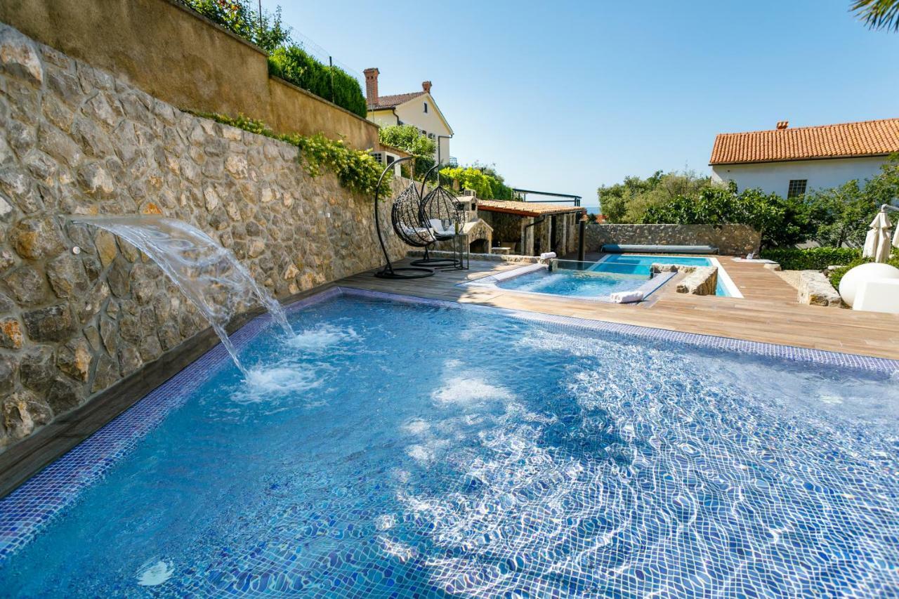 Apartments Petra Krk Крк Екстер'єр фото